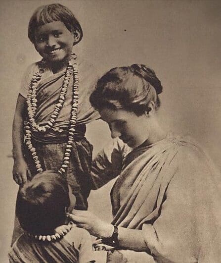Amy Carmichael with rescued children at the Dohnavur Fellowship in India, where she rescued temple children for 55 years