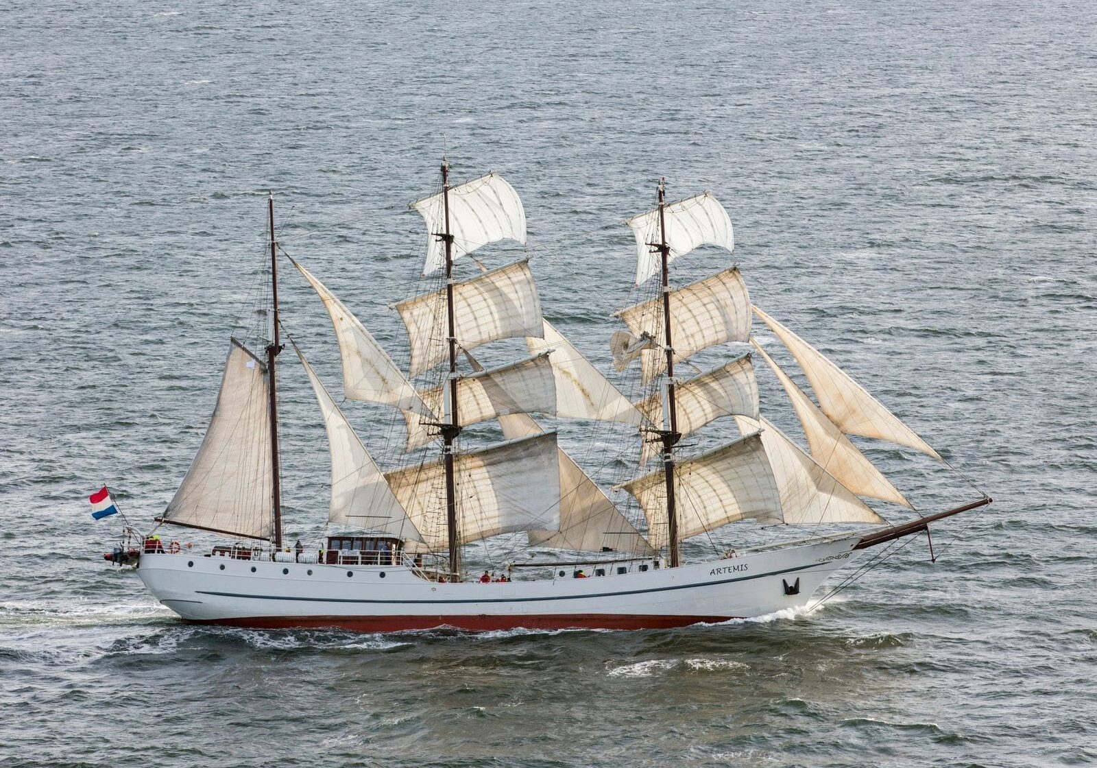 Tall ship under full sail on open ocean, symbolizing George Liele's 1782 voyage from Savannah to Jamaica as the first Baptist missionary